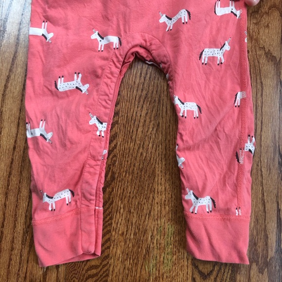 Hanna Andersson Unicorn Romper - Picture 4 of 12